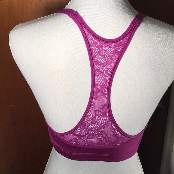 Hanes Racer Back Bra size Small - Picture 2 of 5